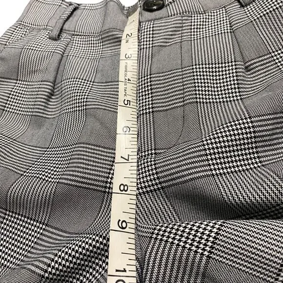 Forever 21 Women's Plaid Cargo Joggers Black and White Trousers Small - Picture 9 of 11